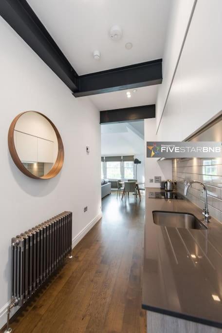 Cool Urban With Stunning Castle Views * Édimbourg